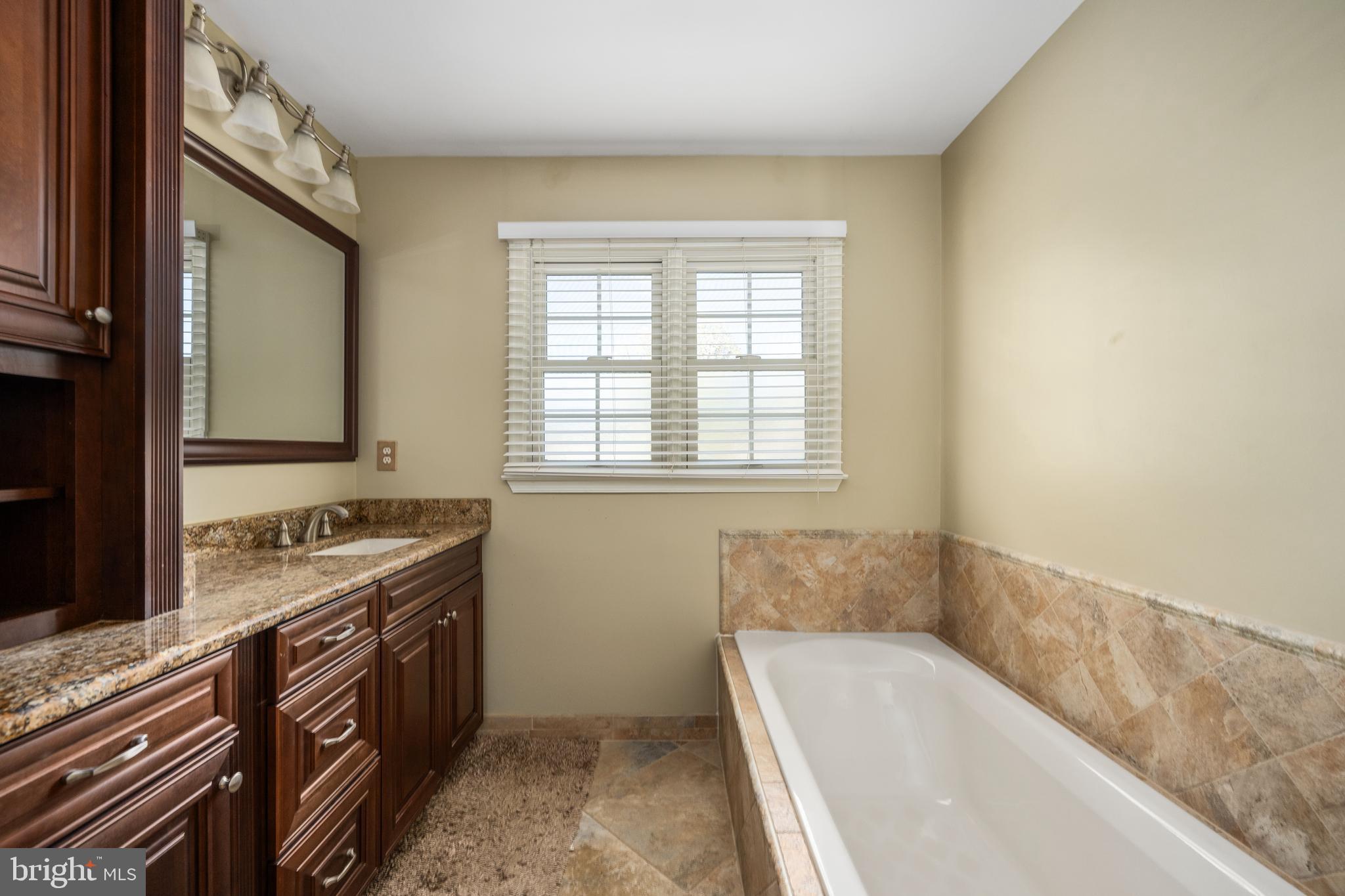 THE COLONIES OF PARK RIDGE - Residential