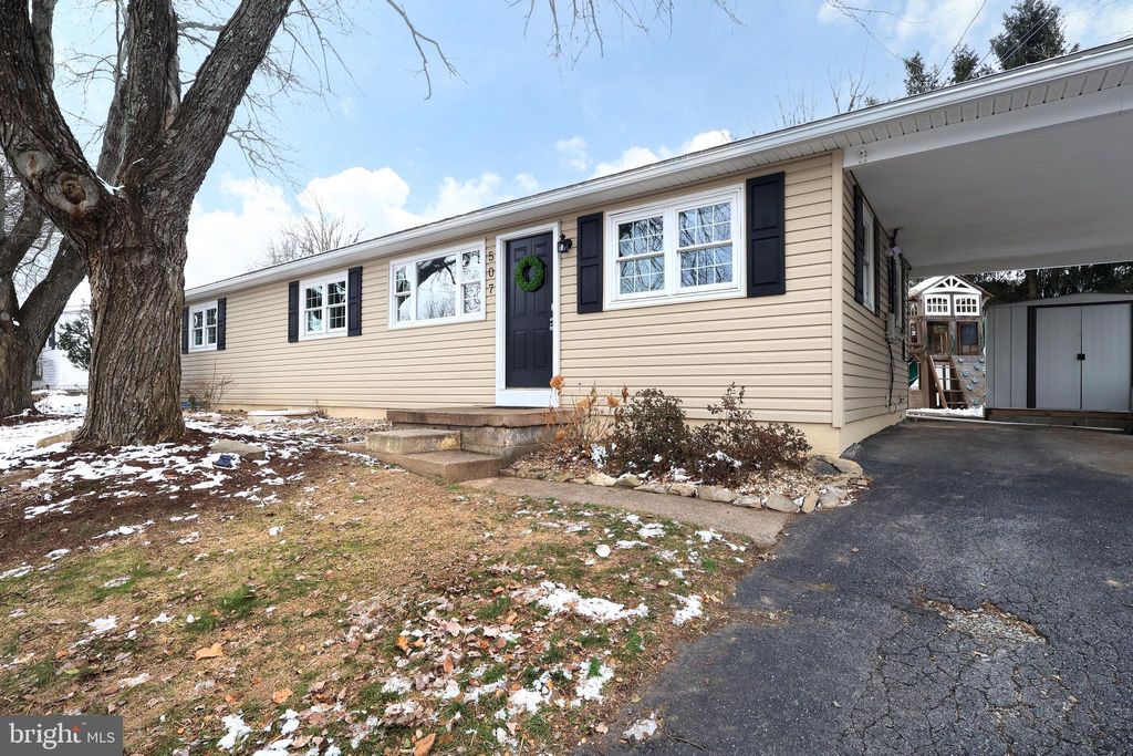 Photo of 507 First Avenue, LEMONT, PA 16851 (MLS # PACE2517112)
