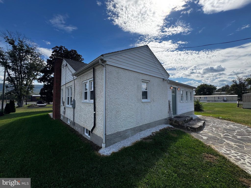 Photo of 121 Center Street, MOUNT JACKSON, VA 22842 (MLS # VASH2012742)