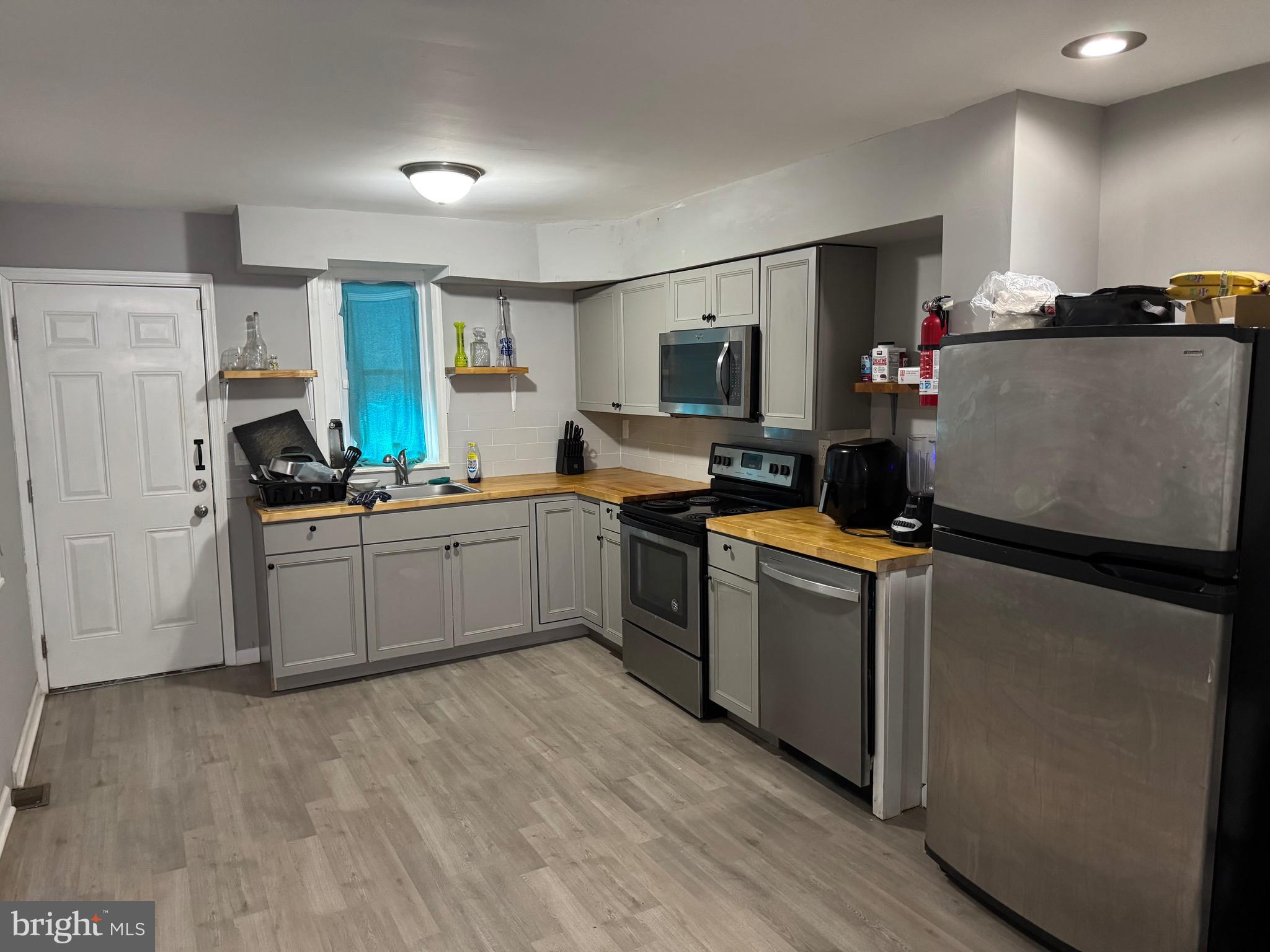 WEST PHILADELPHIA - Residential