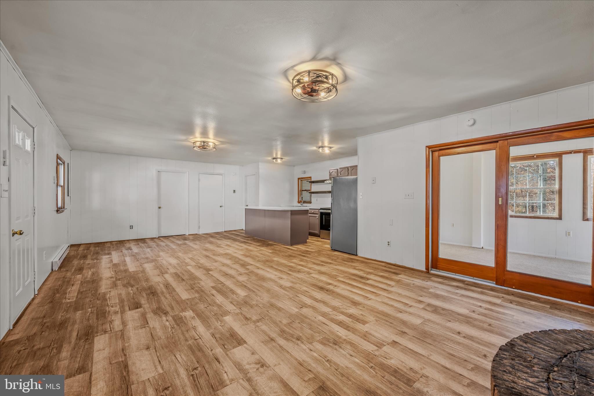 GREAT CACAPON - Residential Lease