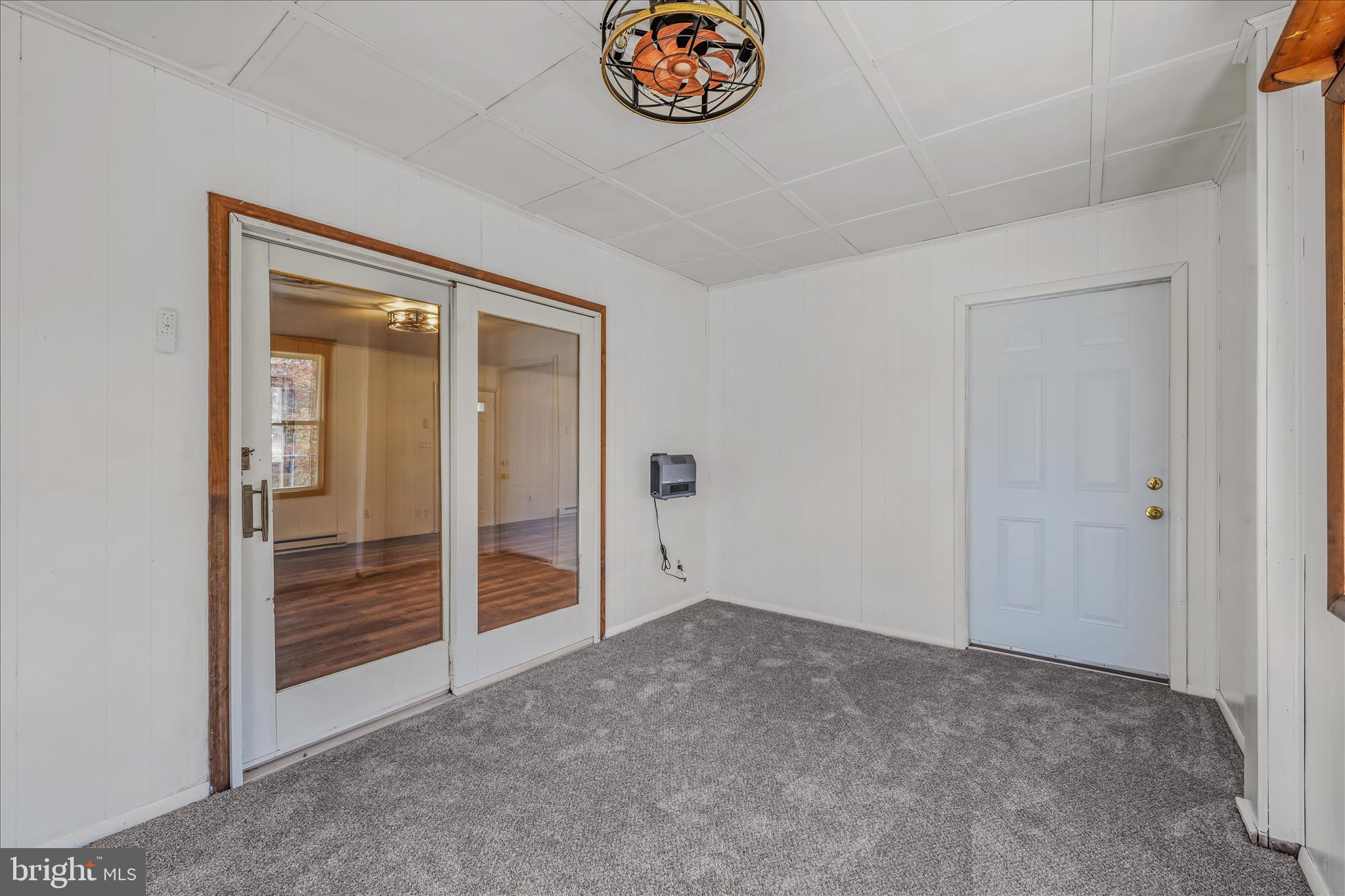 GREAT CACAPON - Residential Lease