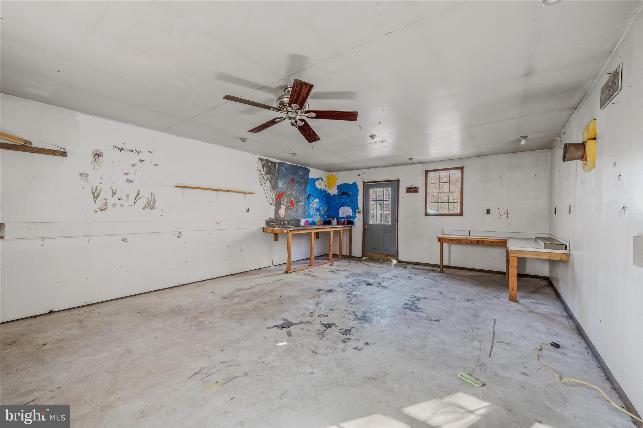 GREAT CACAPON - Residential Lease