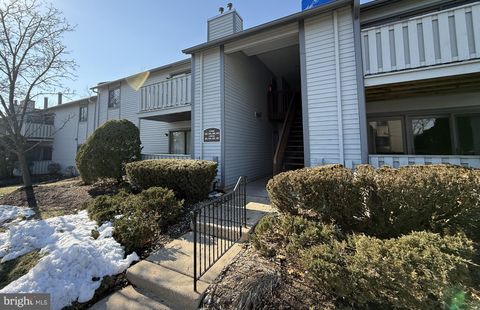 405 HICKORY COURT LANSDALE PA 19446