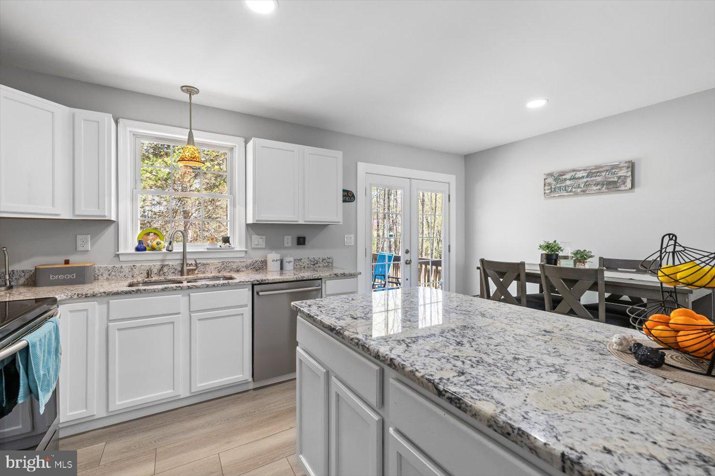 FALCON RIDGE - Residential