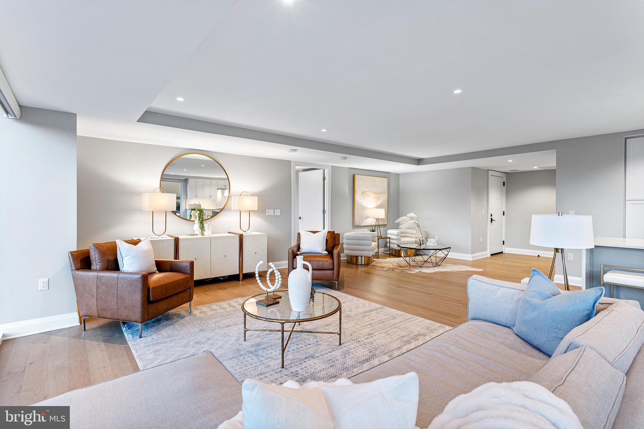 OLD TOWN ALEXANDRIA - Residential