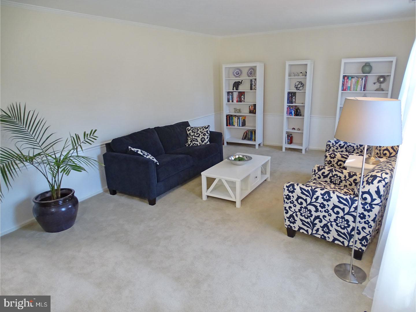 YARDLEY HUNT - Residential