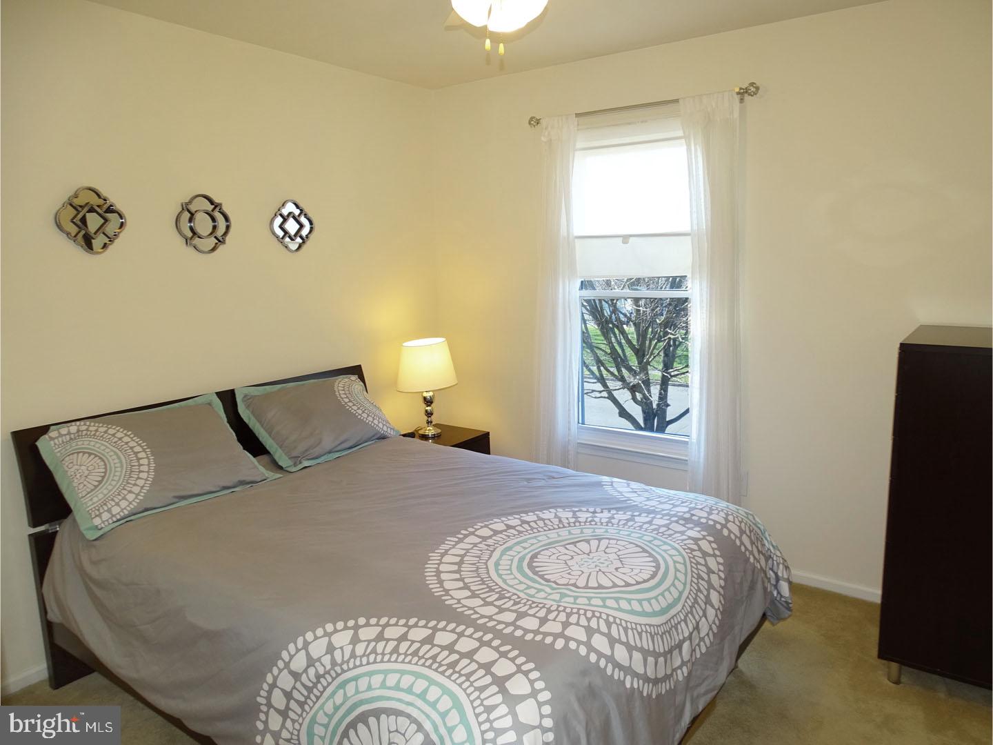 YARDLEY HUNT - Residential