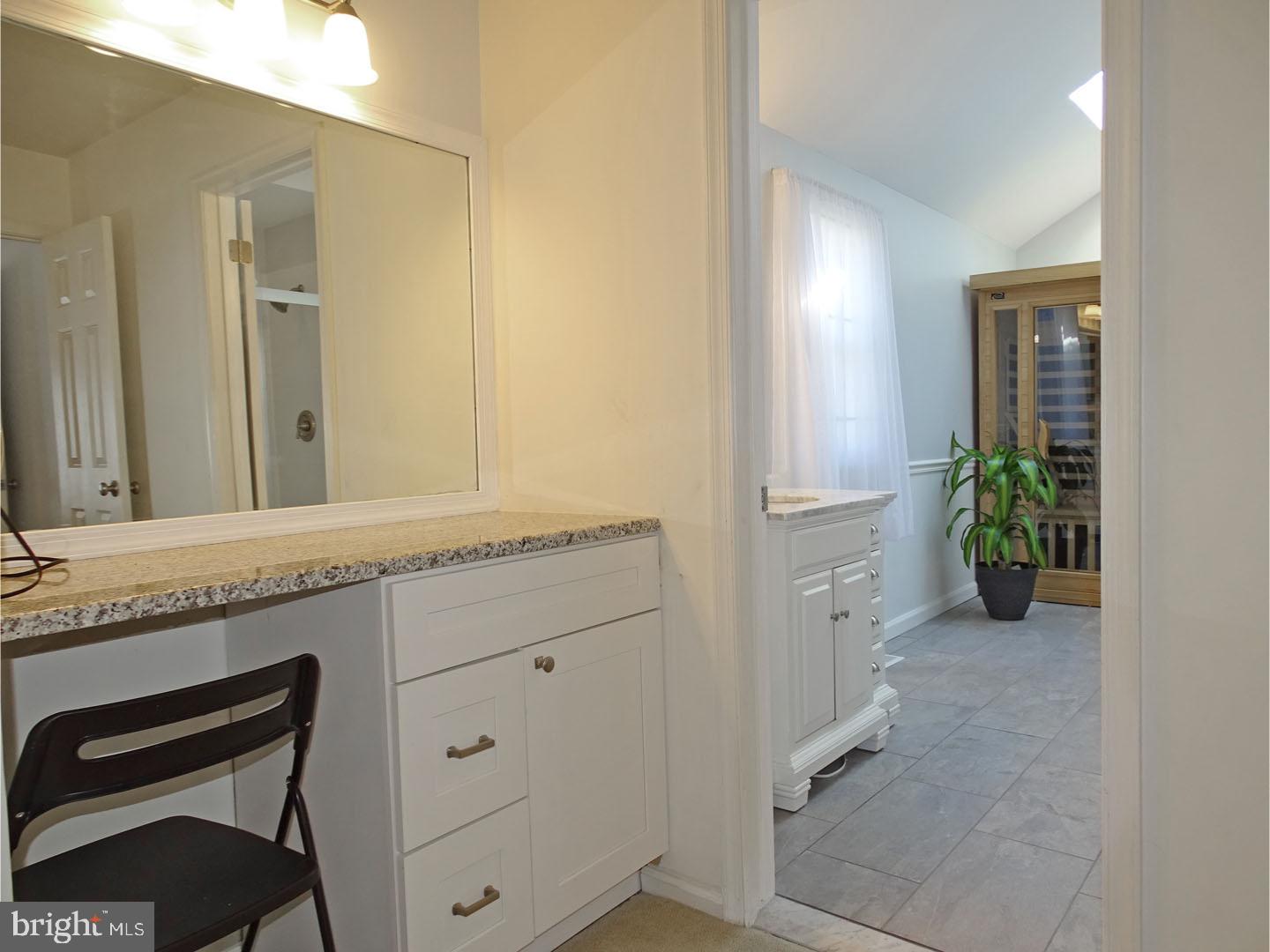 YARDLEY HUNT - Residential