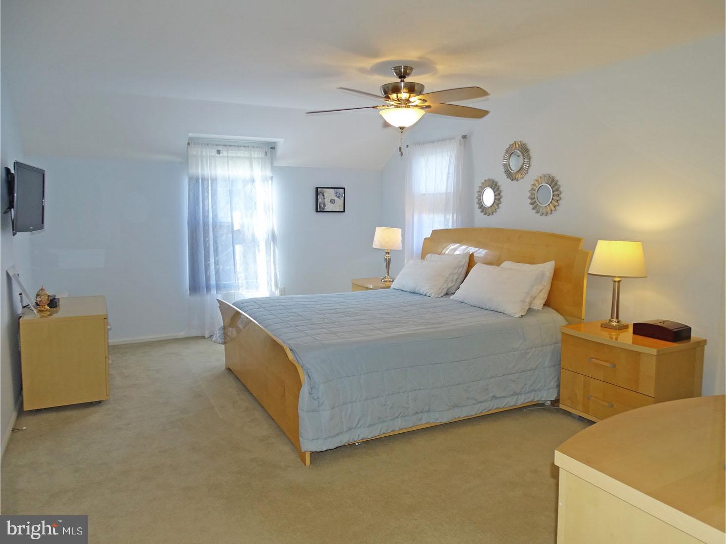 YARDLEY HUNT - Residential