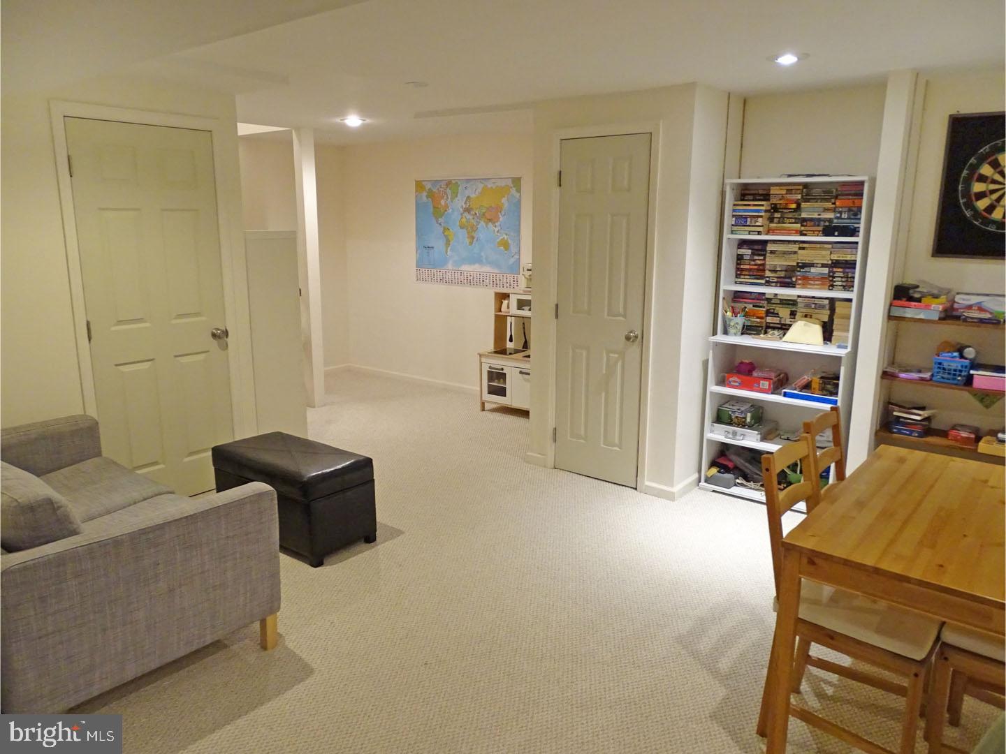 YARDLEY HUNT - Residential