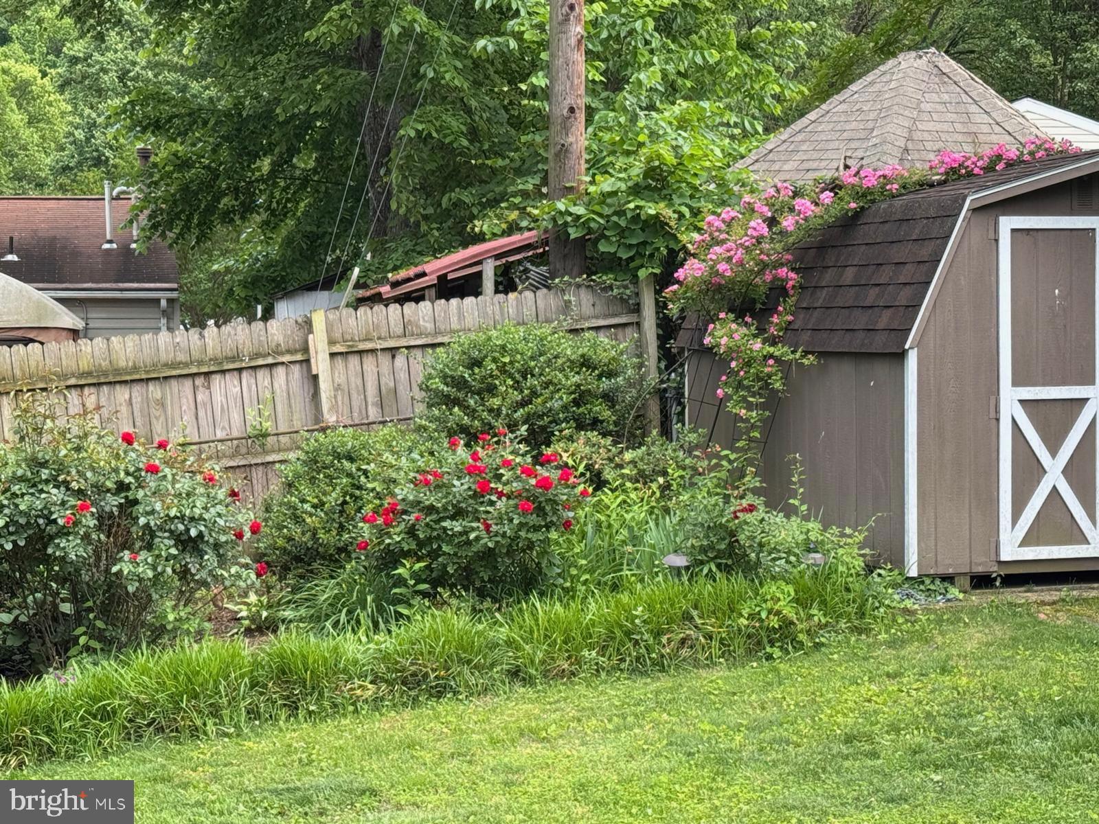 IDLEWILD AT BELAIR - Residential