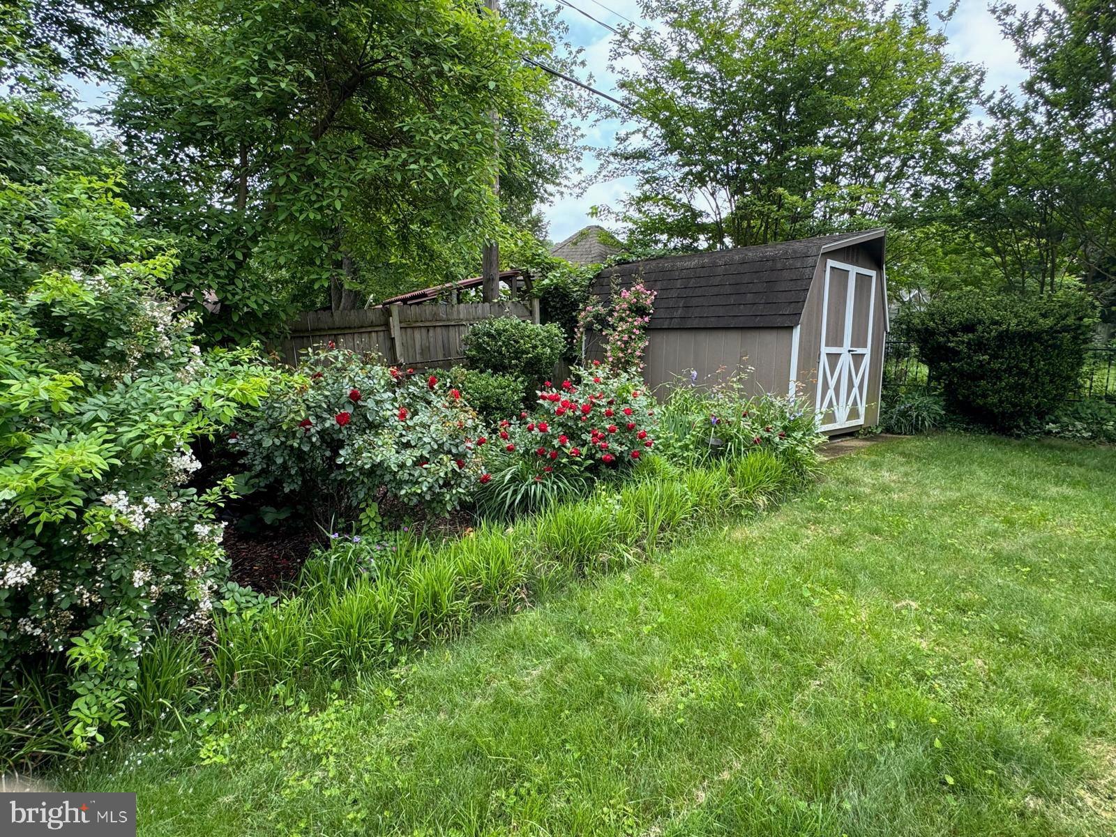 IDLEWILD AT BELAIR - Residential