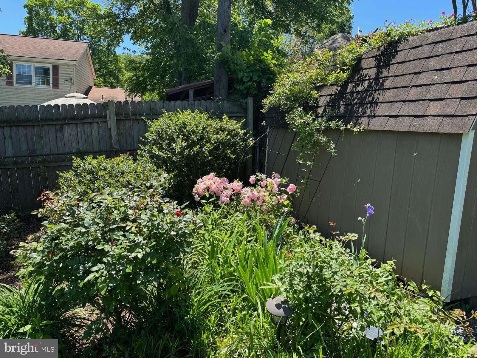 IDLEWILD AT BELAIR - Residential