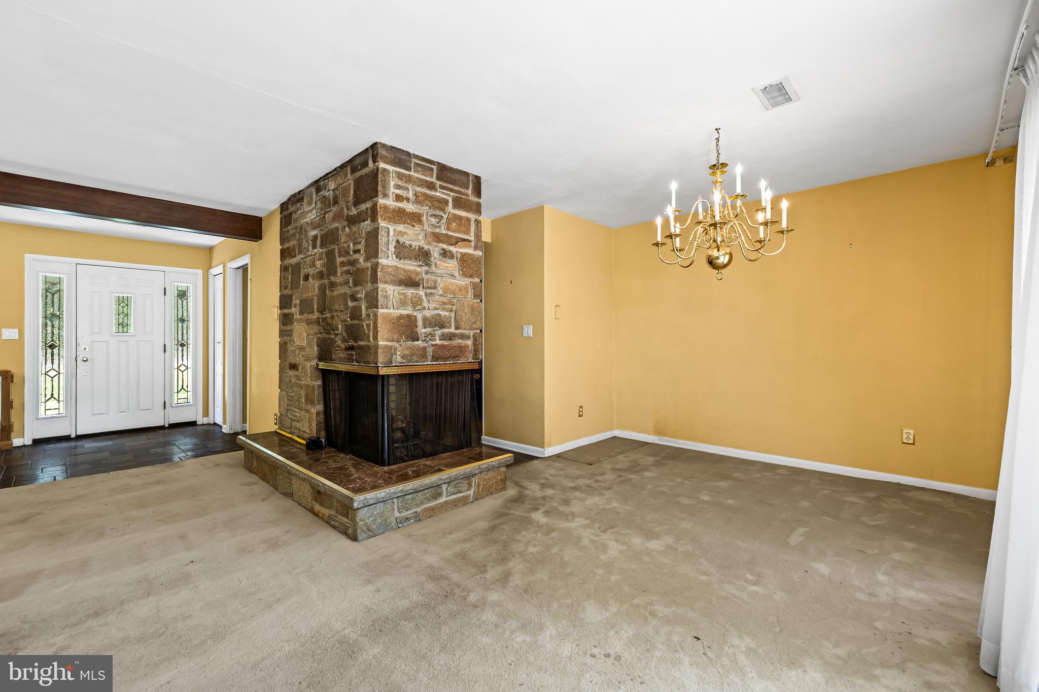 WORTHINGTON HEIGHTS - Residential