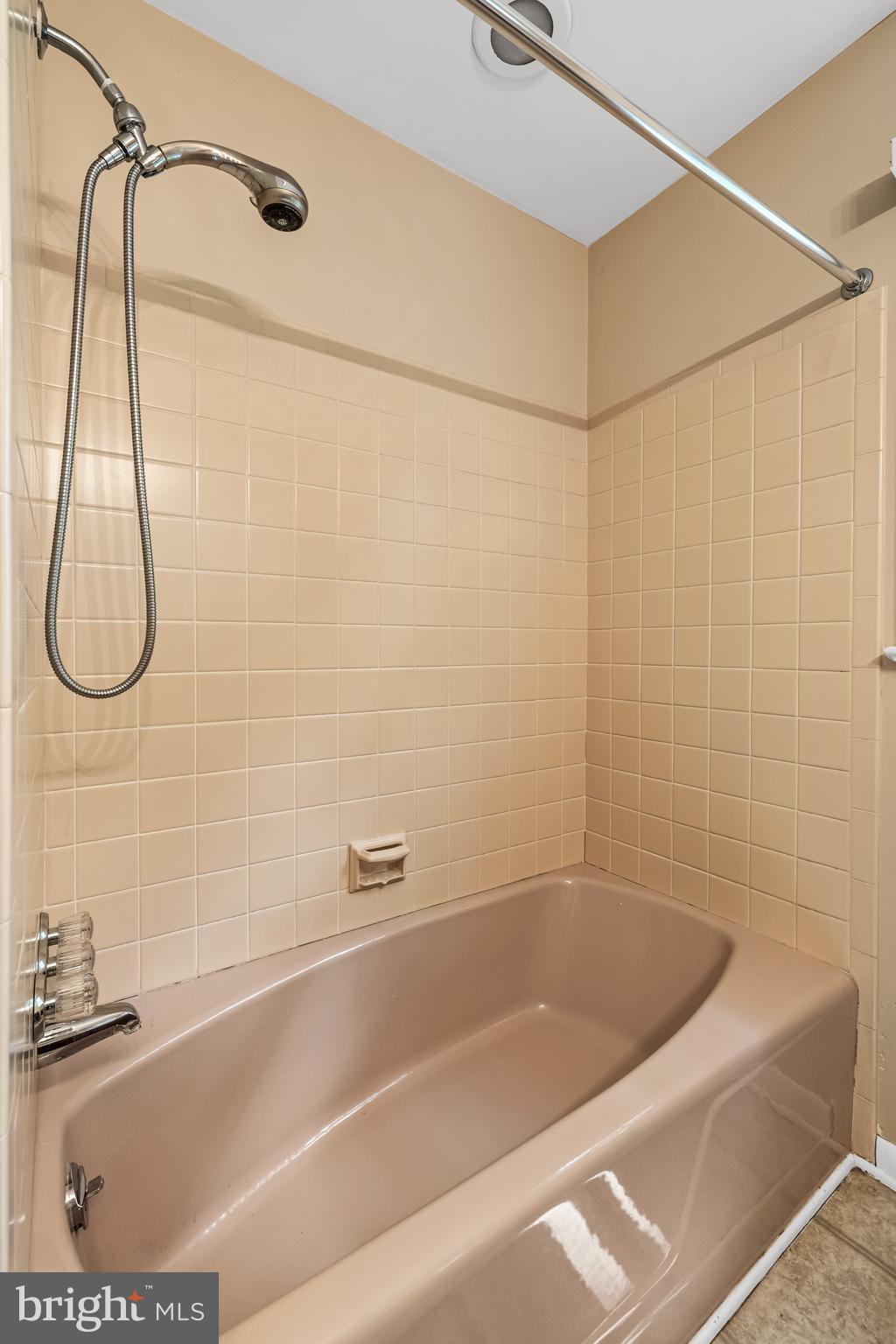 WORTHINGTON HEIGHTS - Residential