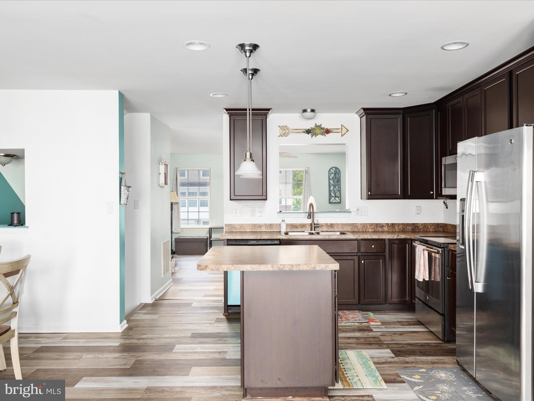 STONEBROOK VILLAGE - Residential