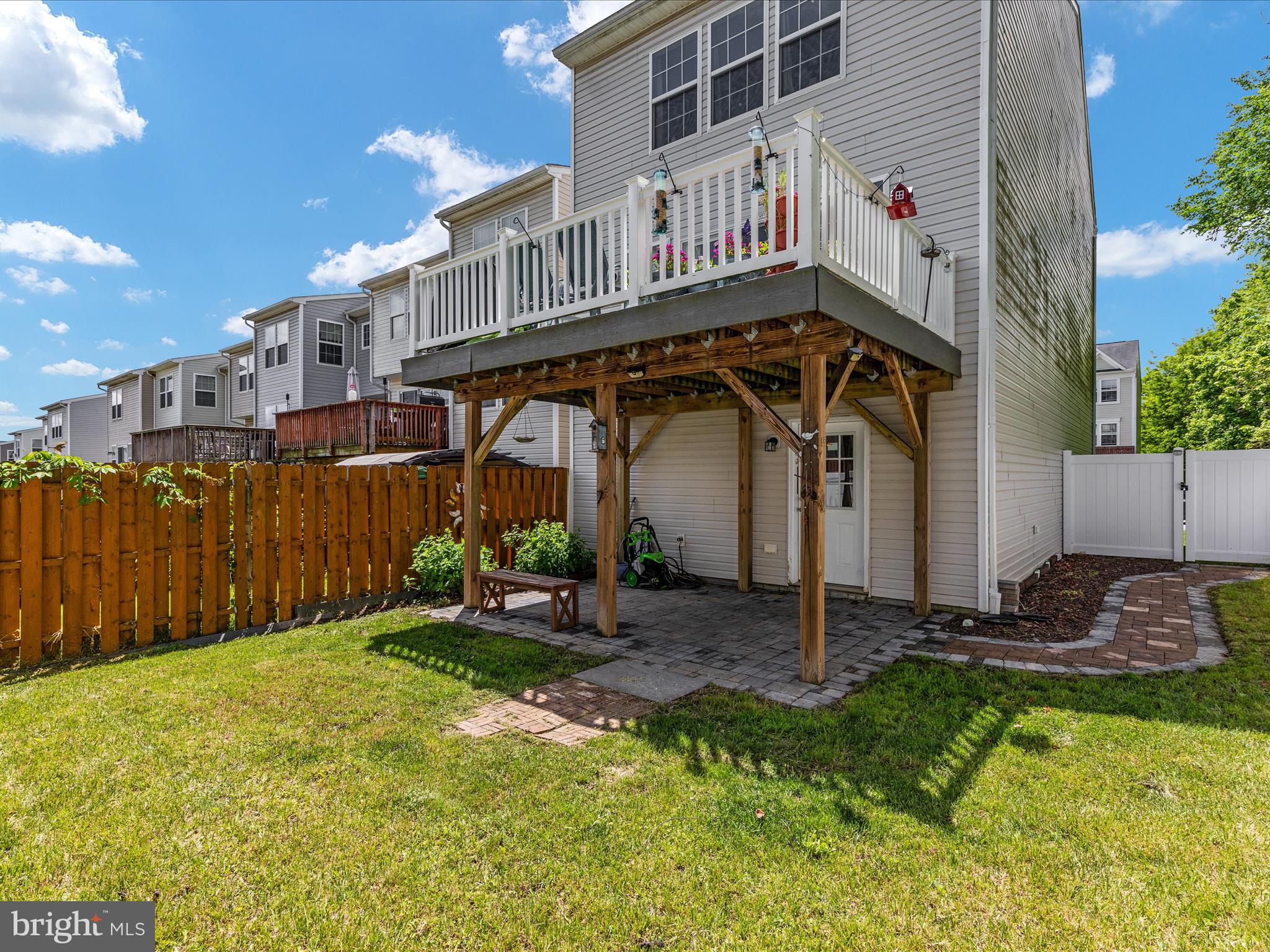 STONEBROOK VILLAGE - Residential