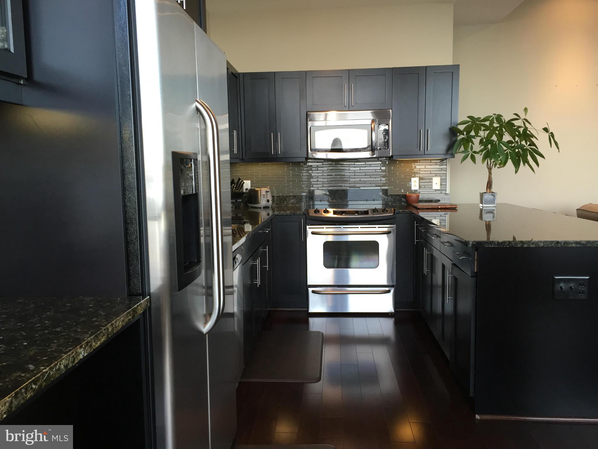 LOCUST POINT - Residential Lease