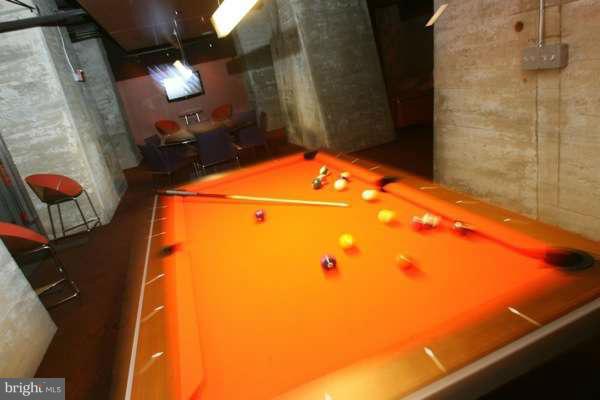 LOCUST POINT - Residential Lease