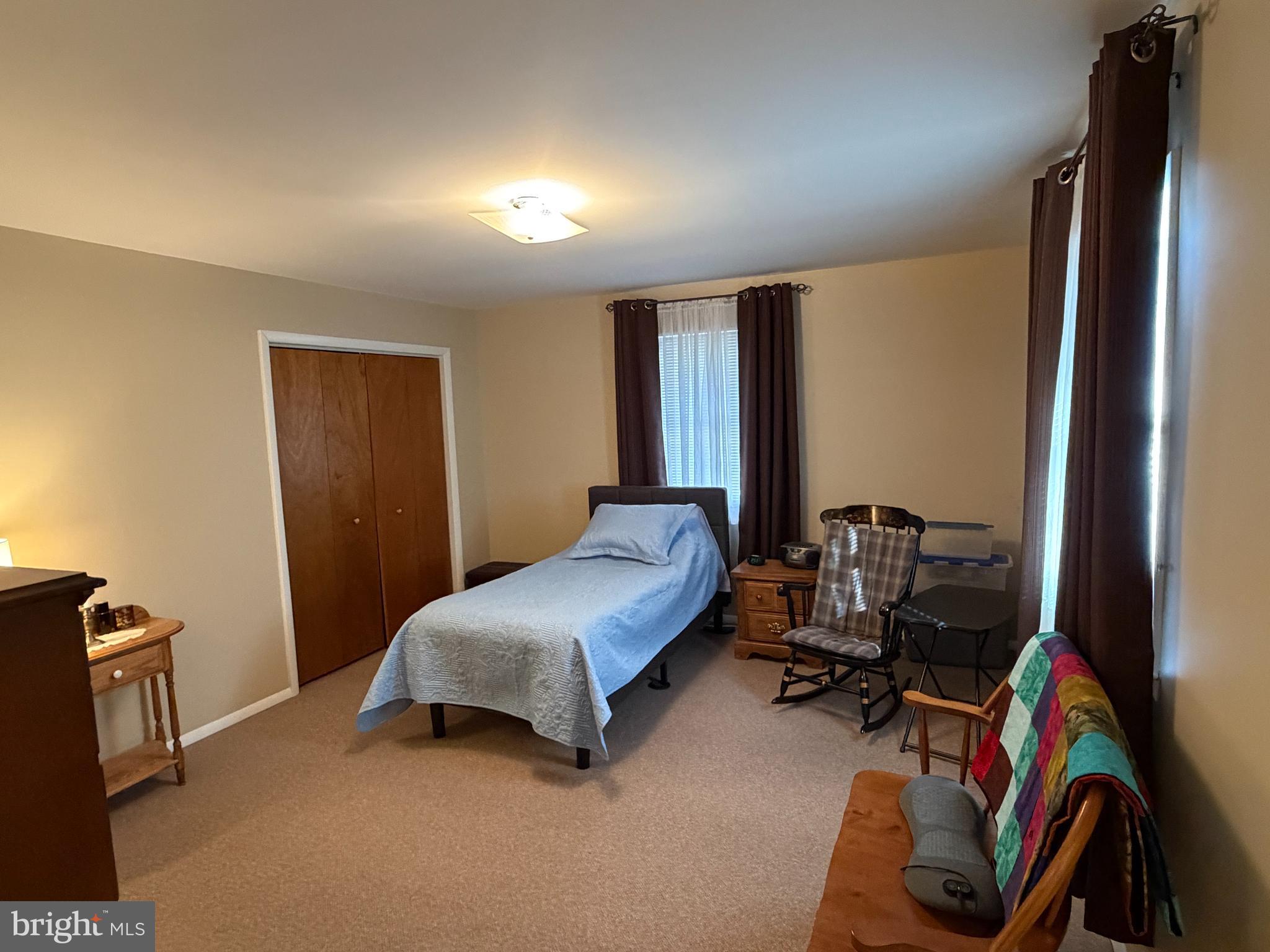 BRIGHTON MANOR - Residential