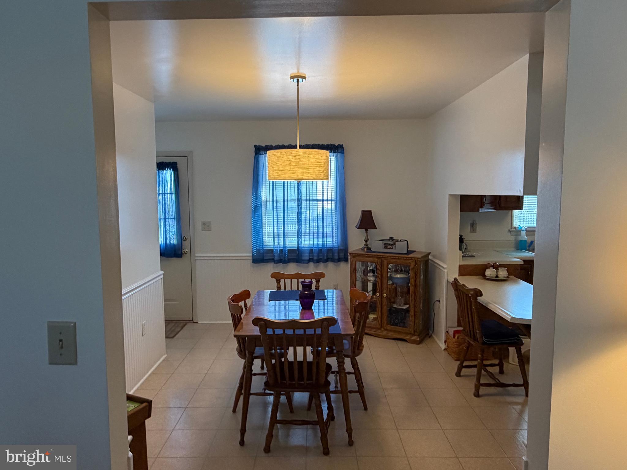 BRIGHTON MANOR - Residential