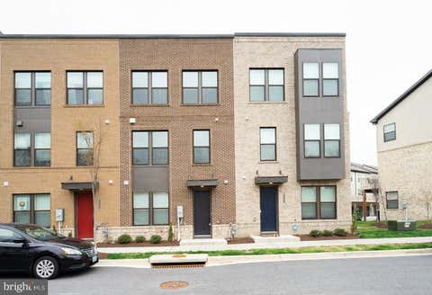 Townhouse For Sale - 4334 Roland Heights Avenue<br/> BALTIMORE, MD 21211