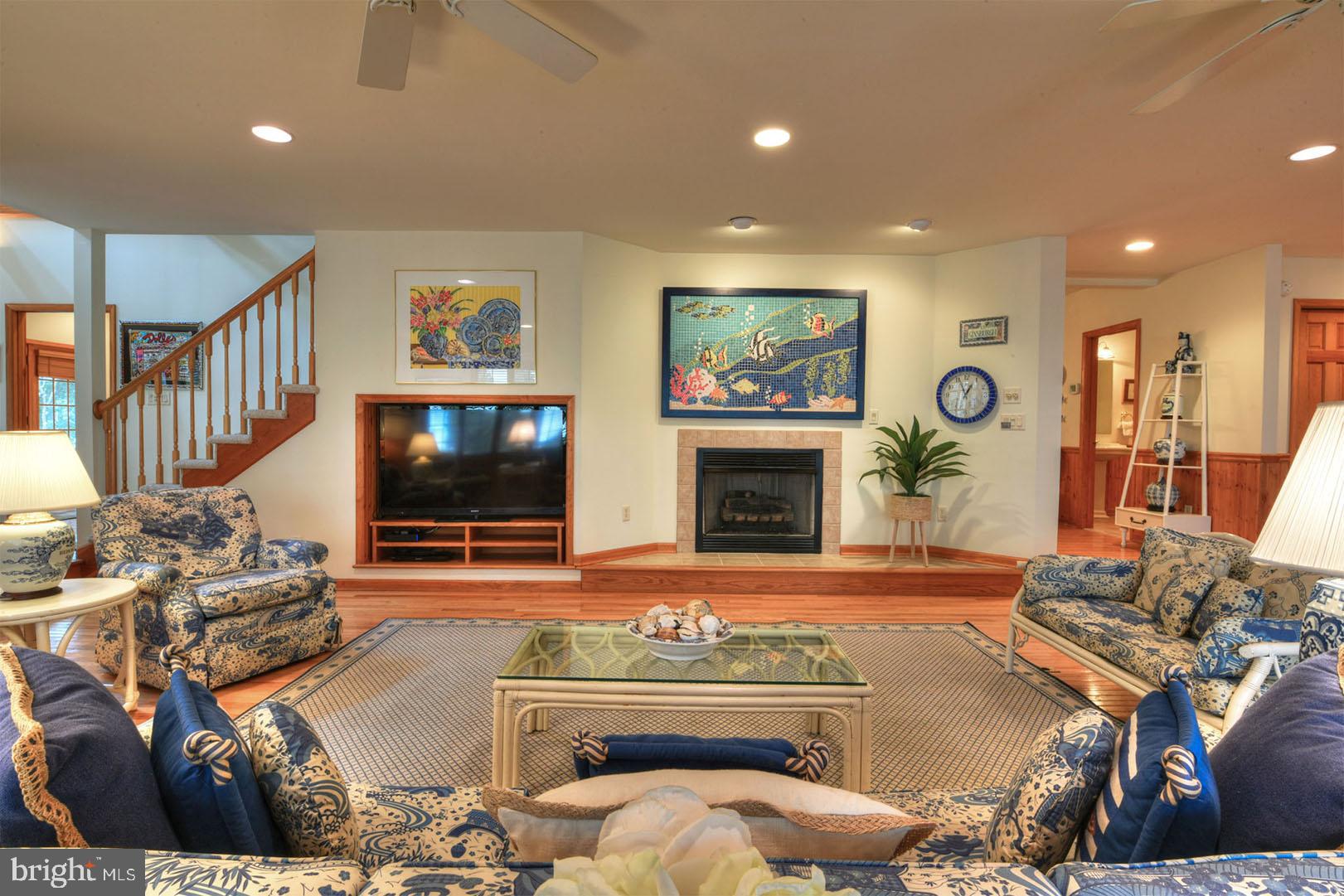 NORTH REHOBOTH - Residential