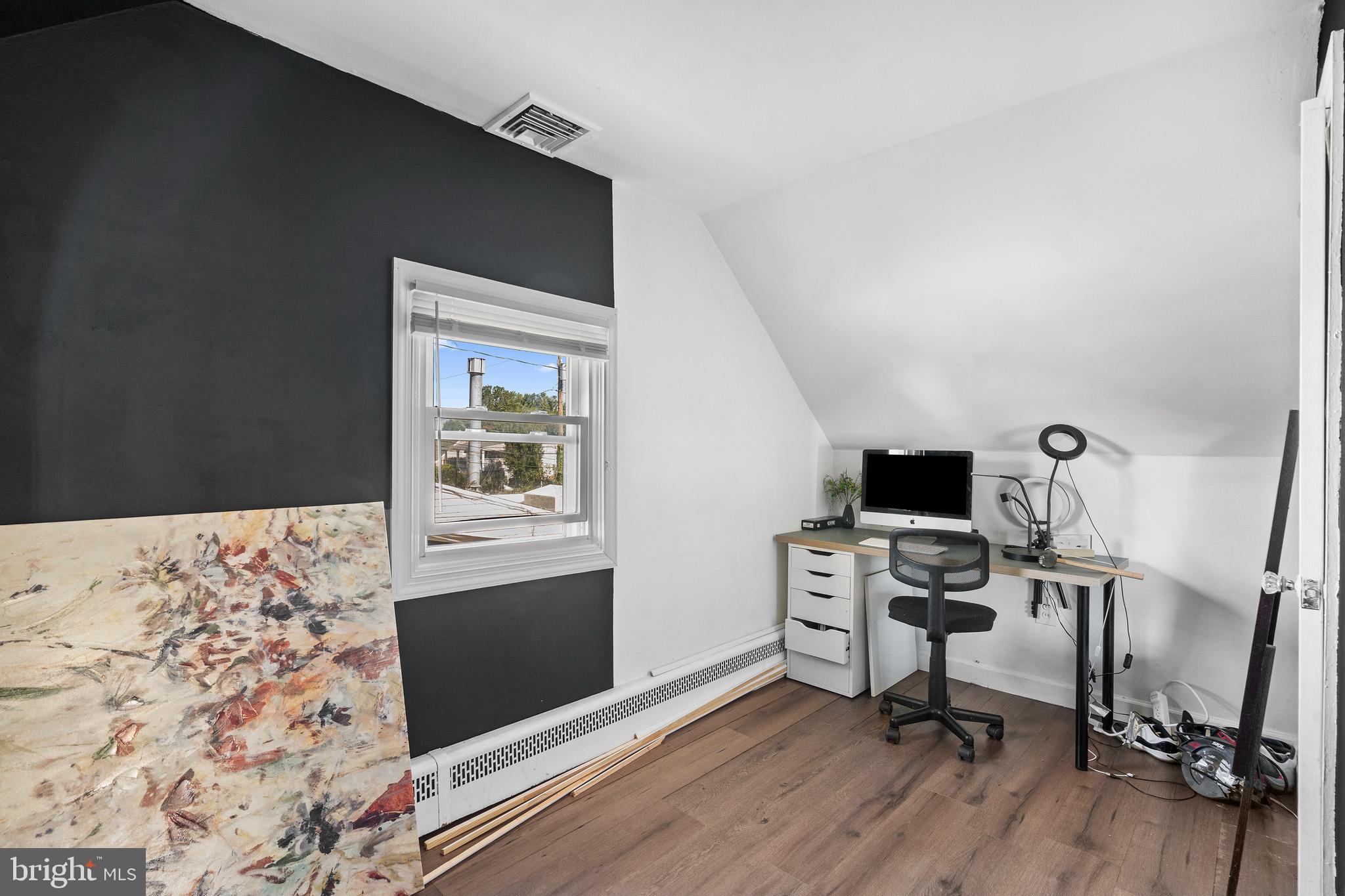 ACADEMY GARDENS - Residential