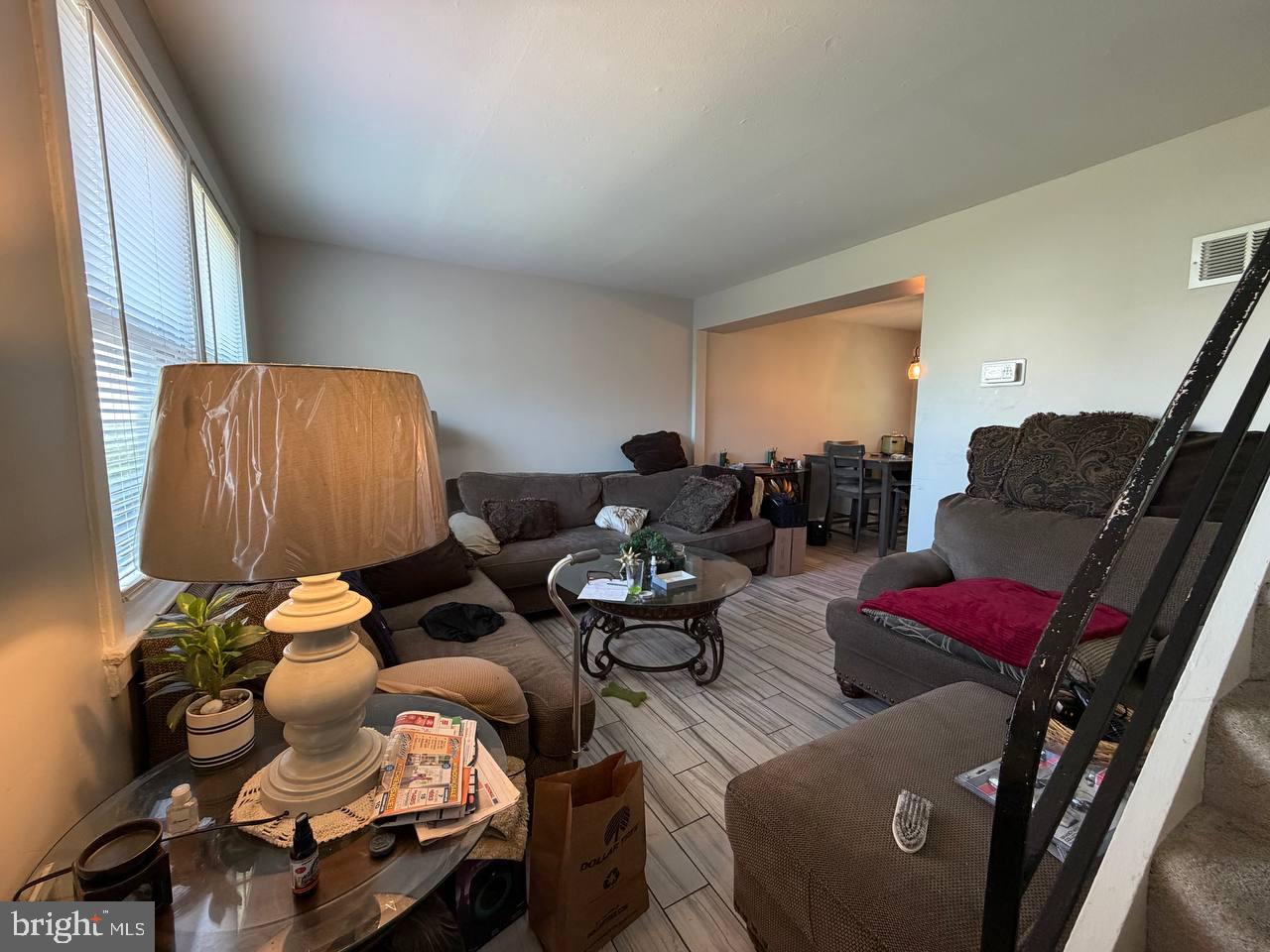 IVERSON SQUARE CONDOMINIUM - Residential
