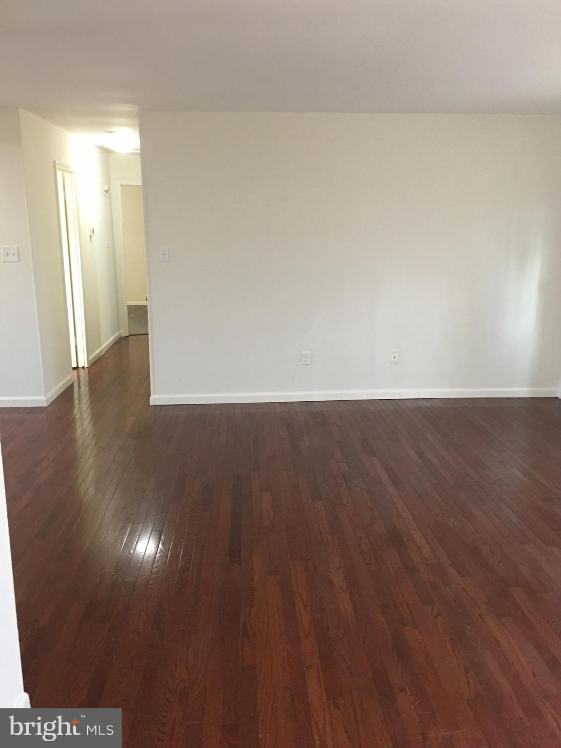 TANTALLON ON THE POTOMAC - Residential