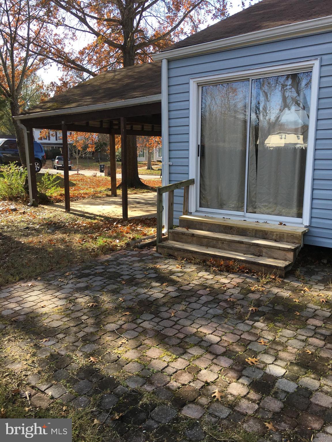 TANTALLON ON THE POTOMAC - Residential