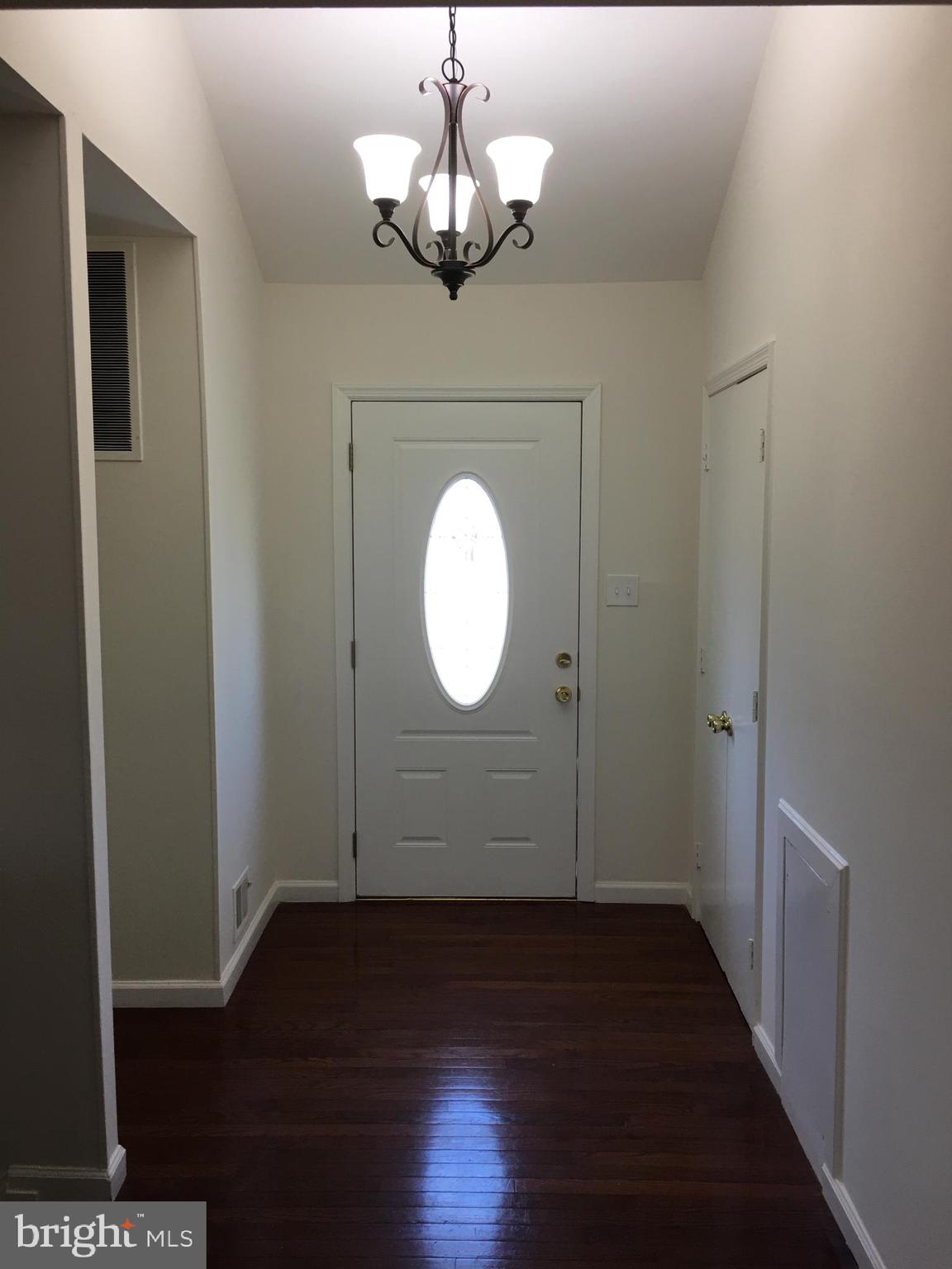 TANTALLON ON THE POTOMAC - Residential