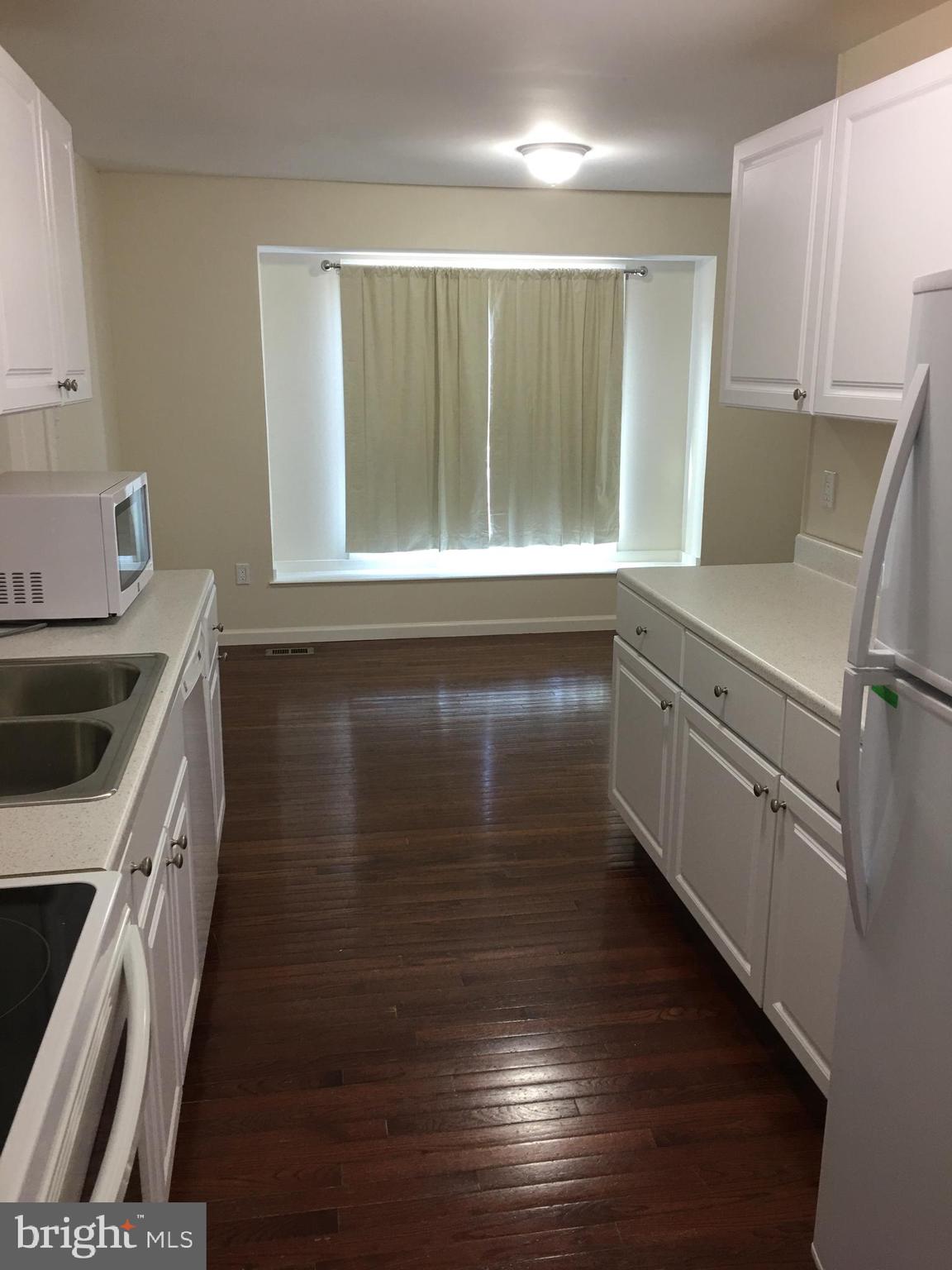 TANTALLON ON THE POTOMAC - Residential