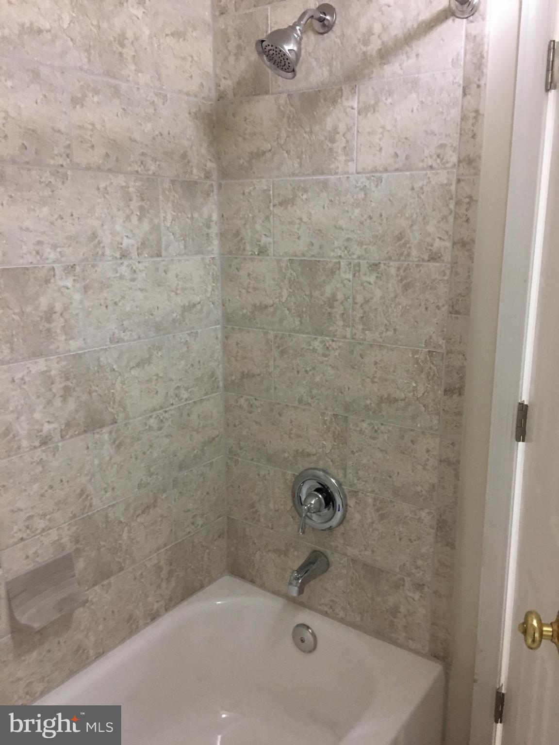 TANTALLON ON THE POTOMAC - Residential