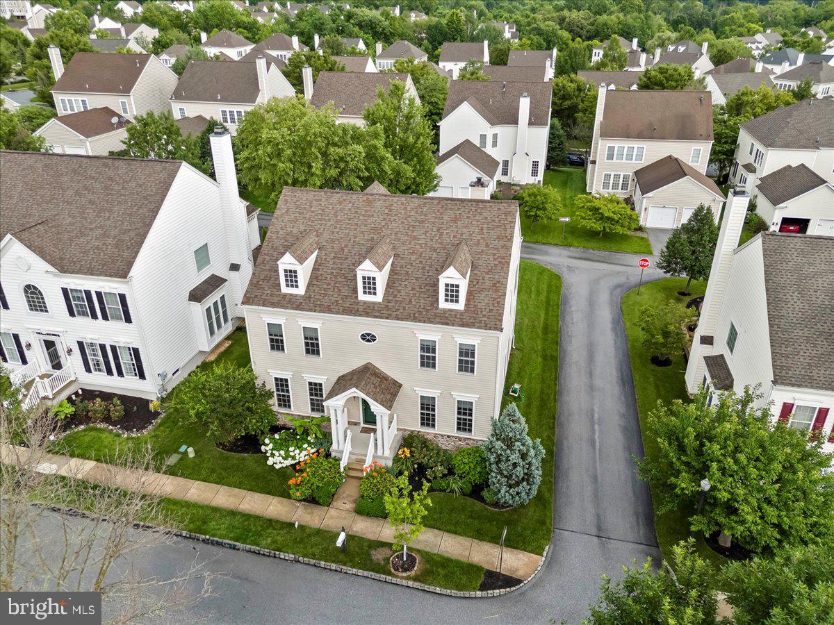 WINDSOR RIDGE - Residential