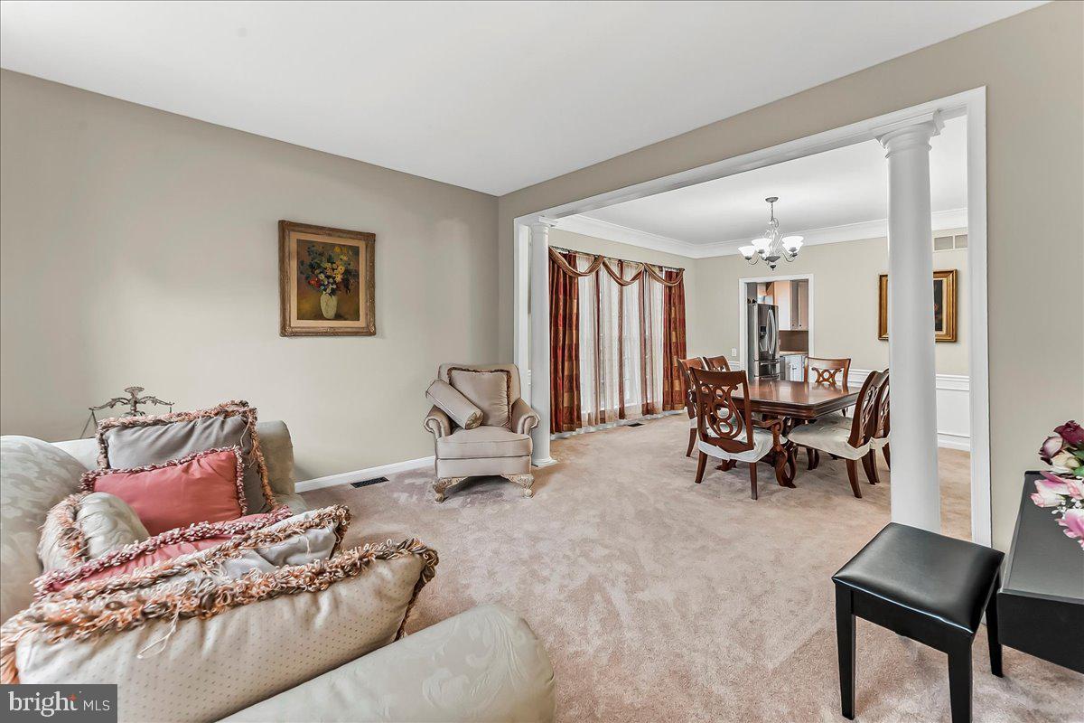 WINDSOR RIDGE - Residential