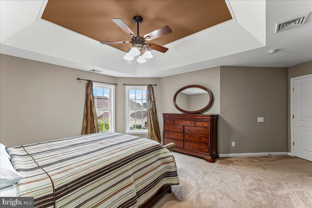 WINDSOR RIDGE - Residential