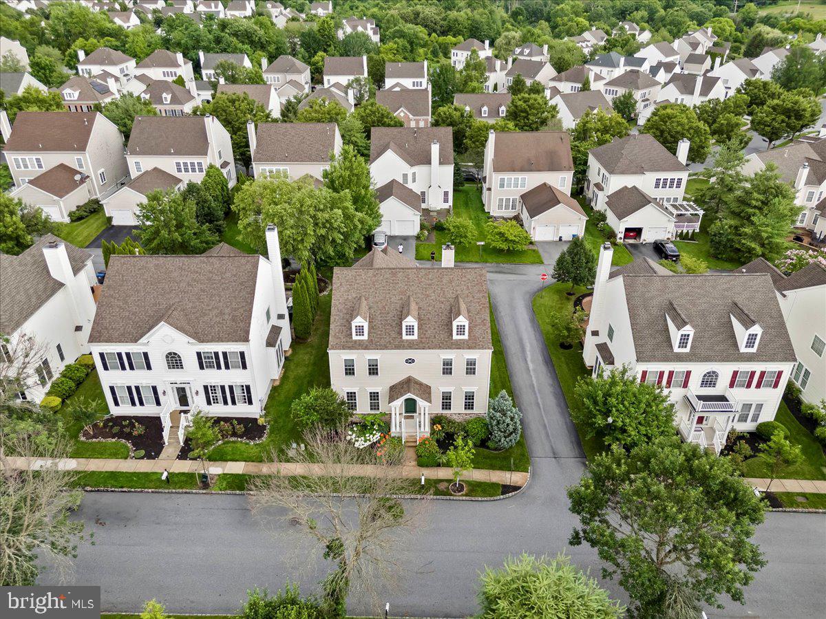 WINDSOR RIDGE - Residential