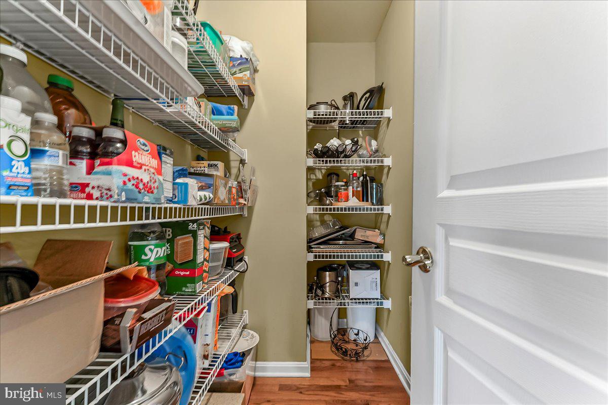 WINDSOR RIDGE - Residential