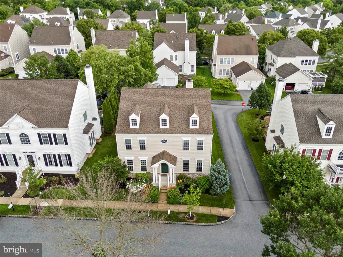 WINDSOR RIDGE - Residential