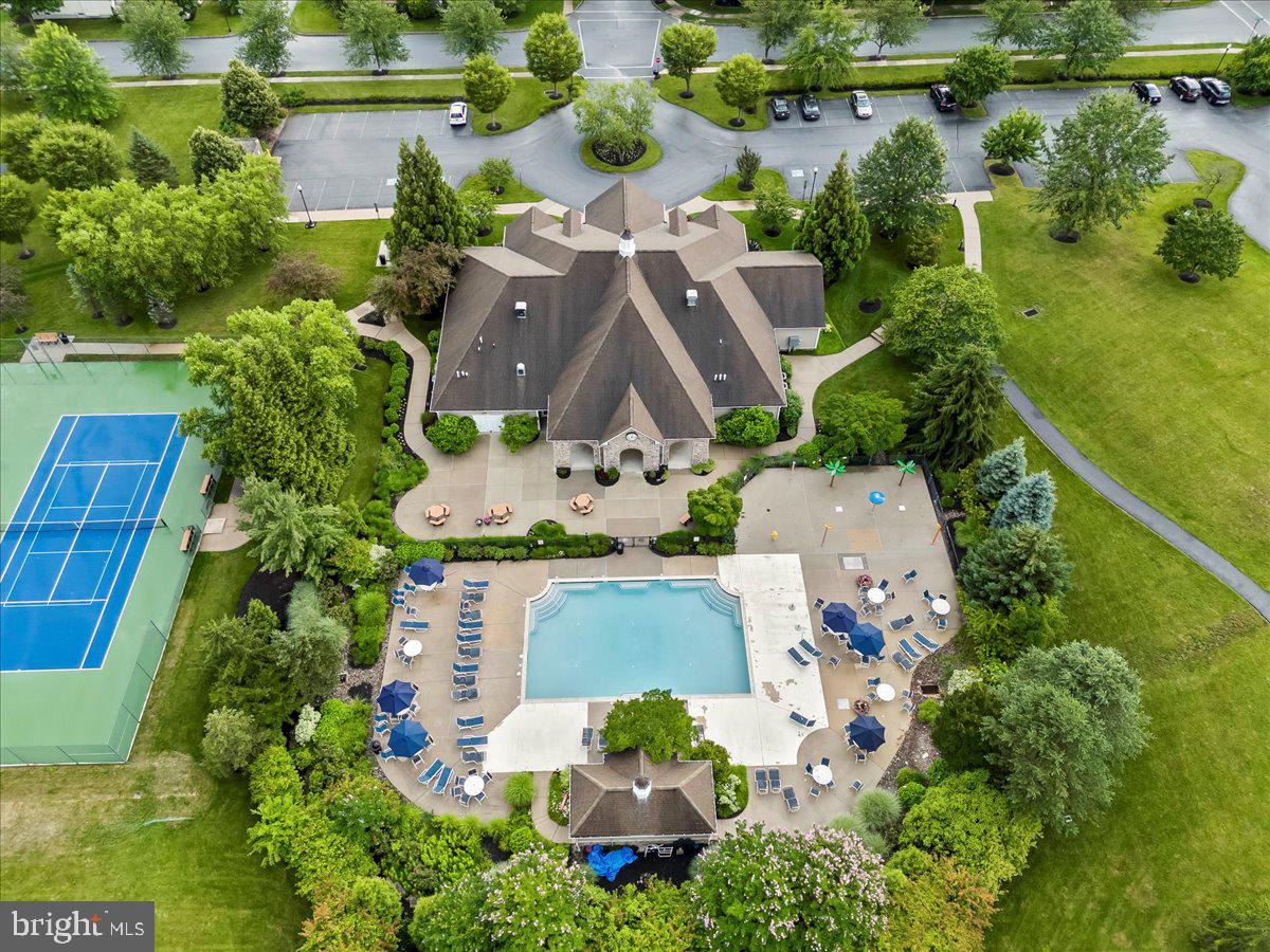 WINDSOR RIDGE - Residential