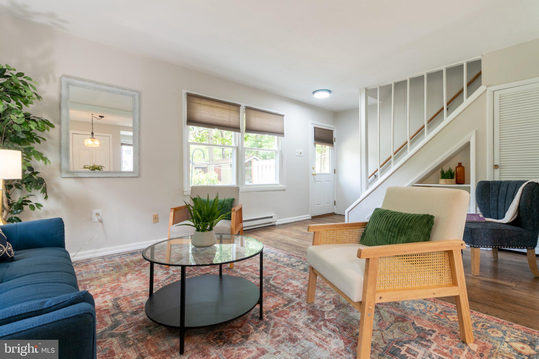 2 PLATEAU PLACE T