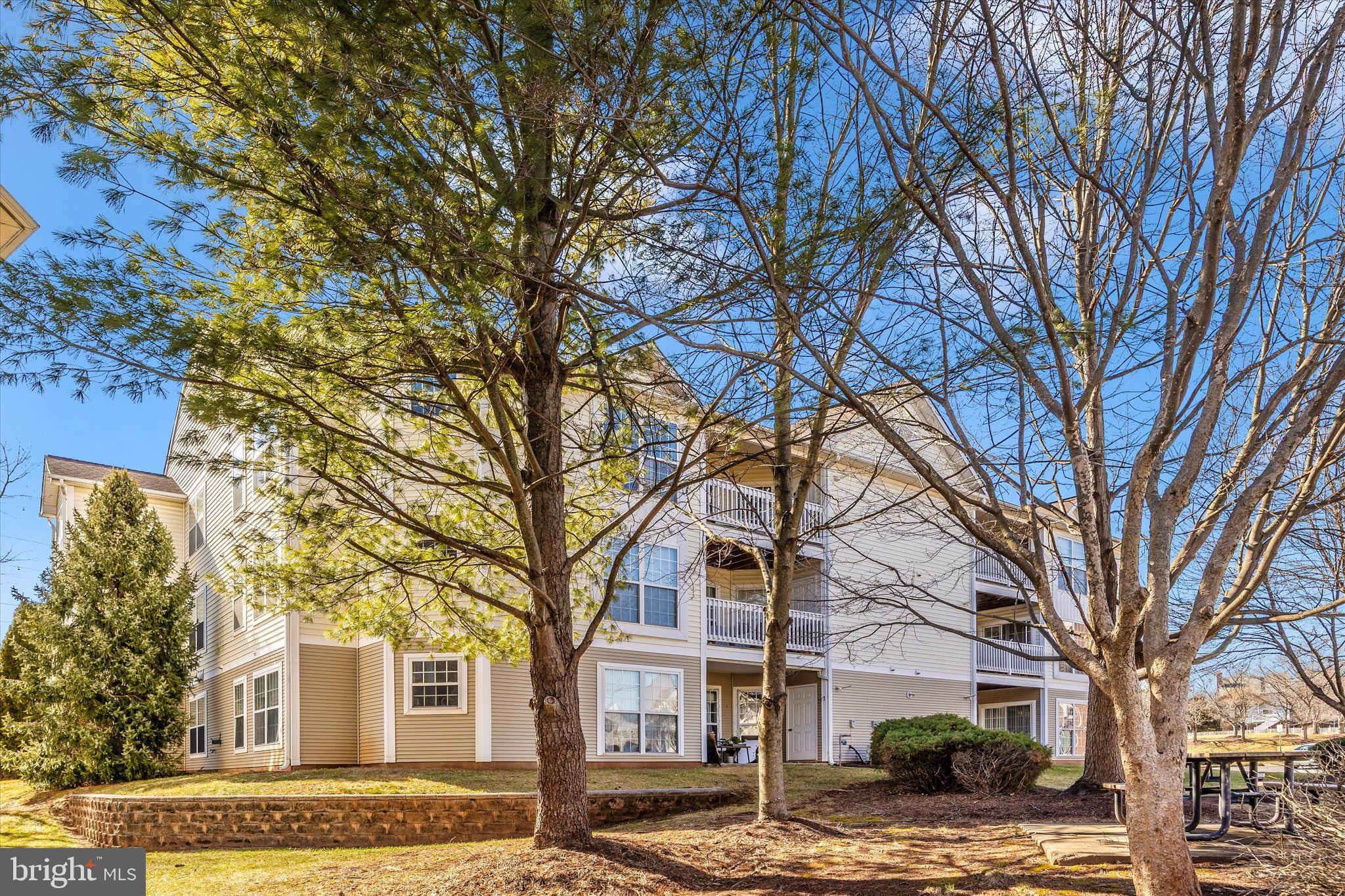 ECHO GLEN - Residential