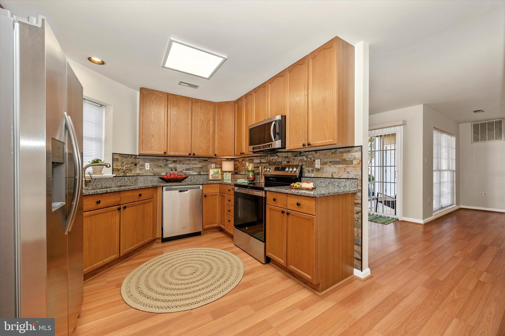 ECHO GLEN - Residential