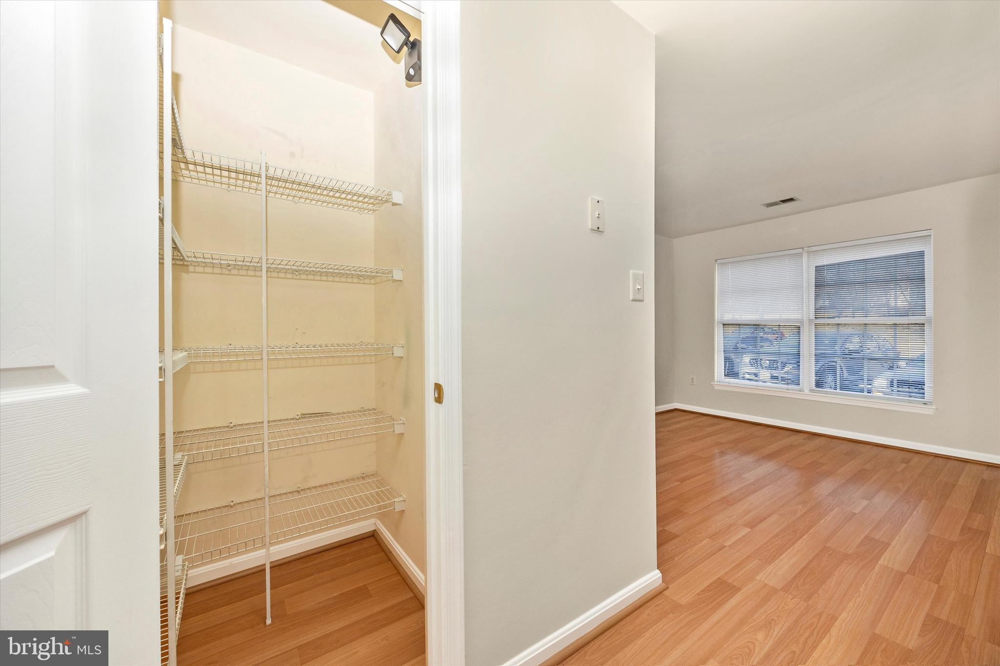 ECHO GLEN - Residential