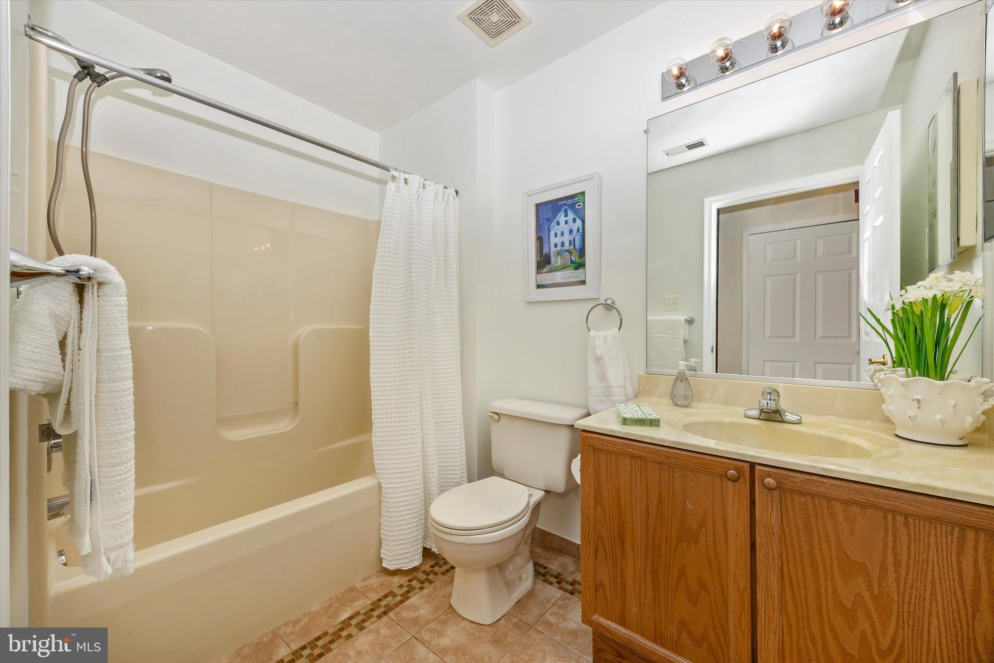 ECHO GLEN - Residential