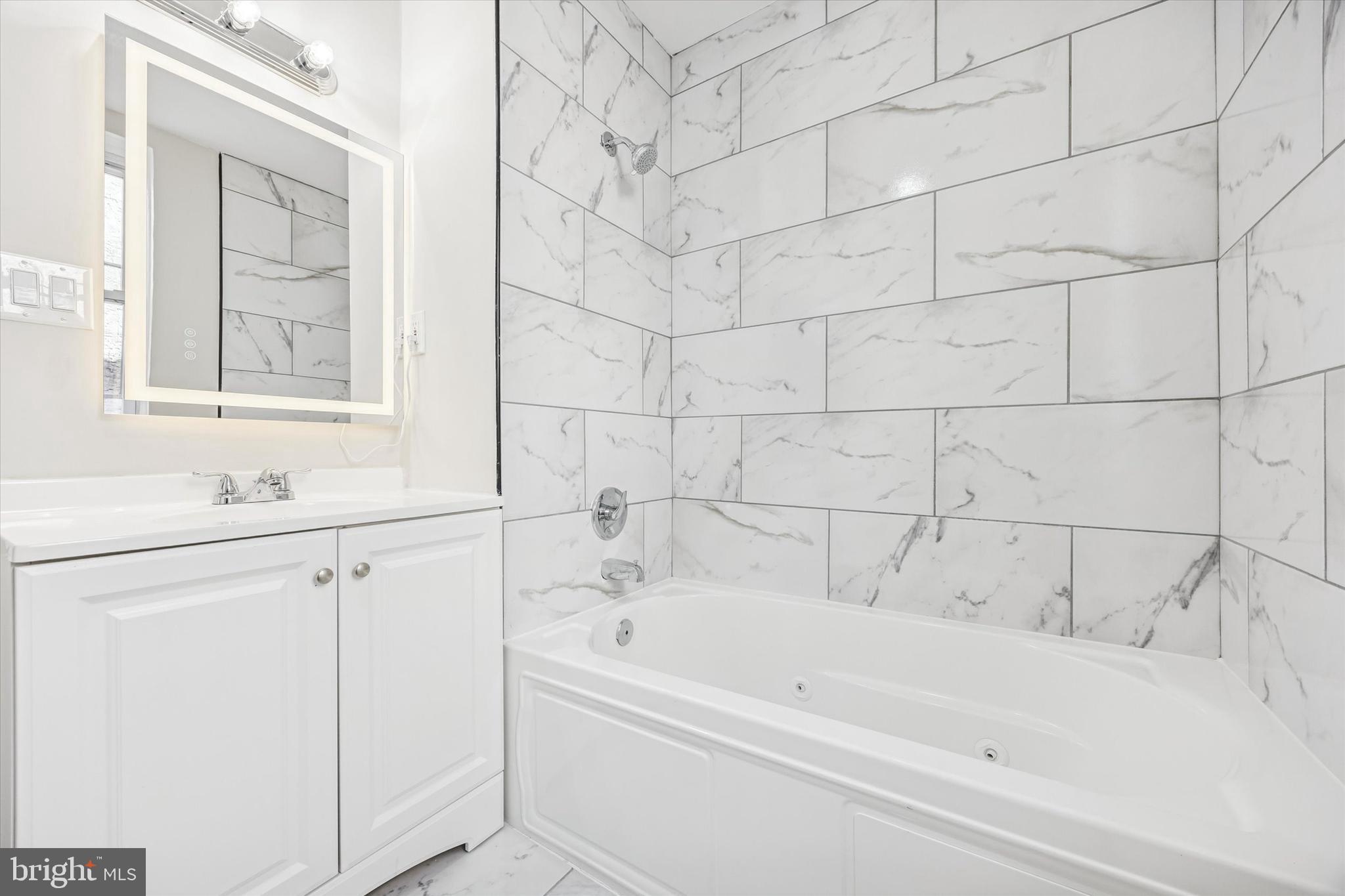 PHILADELPHIA (NORTH) - Residential