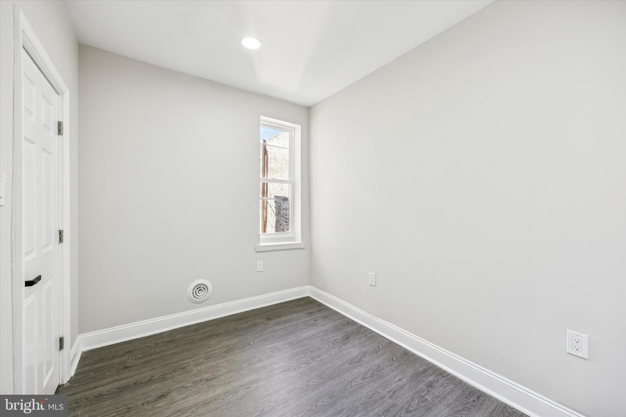 PHILADELPHIA (NORTH) - Residential