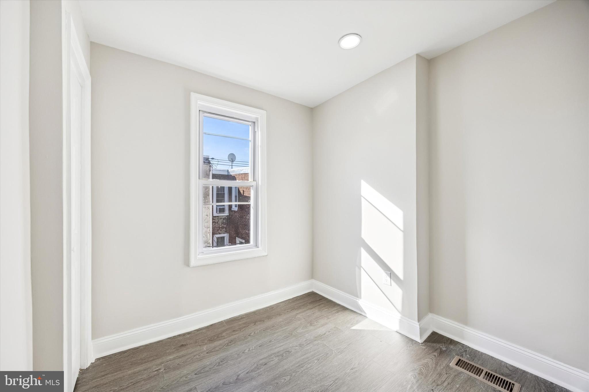 PHILADELPHIA (NORTH) - Residential